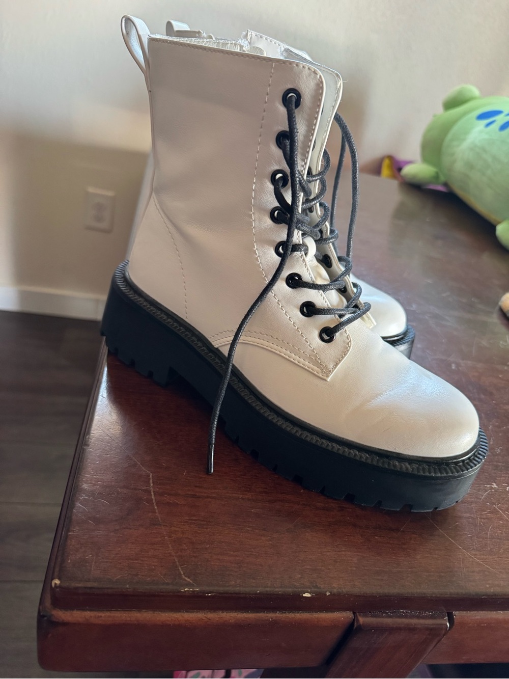 Dream Pairs White Lace-Up Chunky Combat Boots with Black Soles